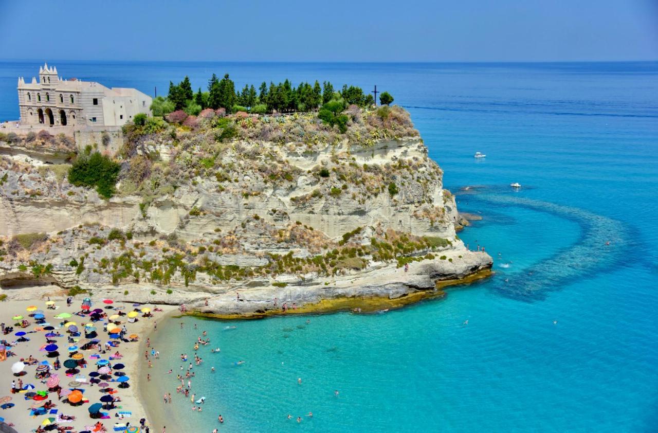 Le Twins -Bed And Breakfast Tropea Eksteriør billede